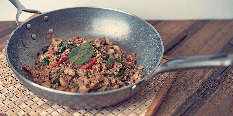 SPICY THAI BASIL STIRâFRY