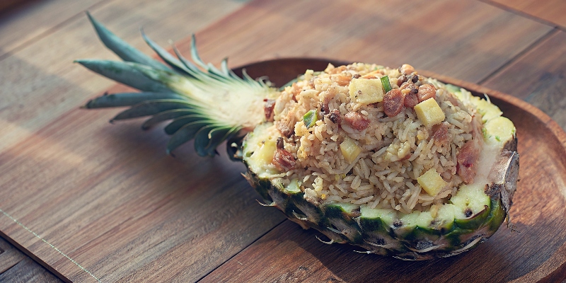 BANGKOK PINEAPPLE FRIED RICE