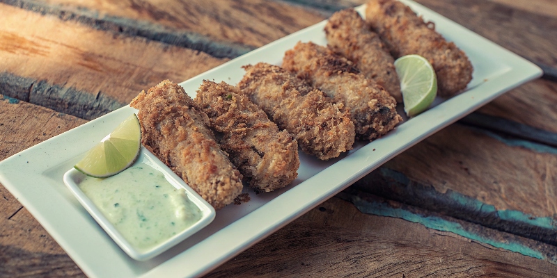 YAM & TARO AKRA WITH LIME MAYO